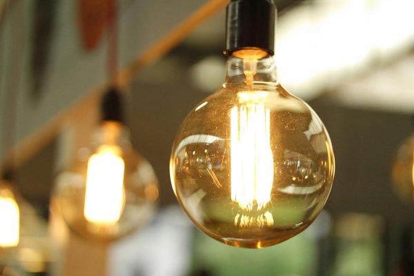 Comment optimiser sa consommation d'énergie au quotidien : le guide pratique